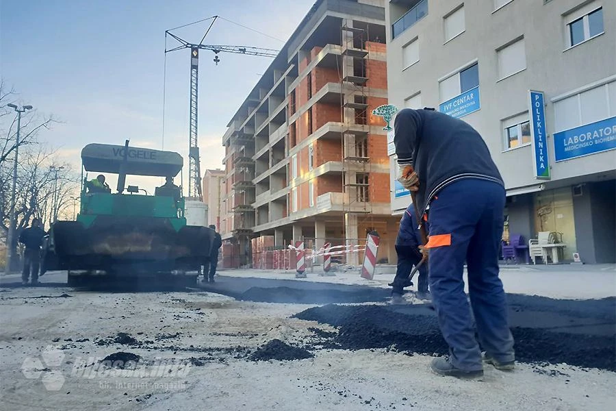 Mostar: 'Pao' novi asfalt