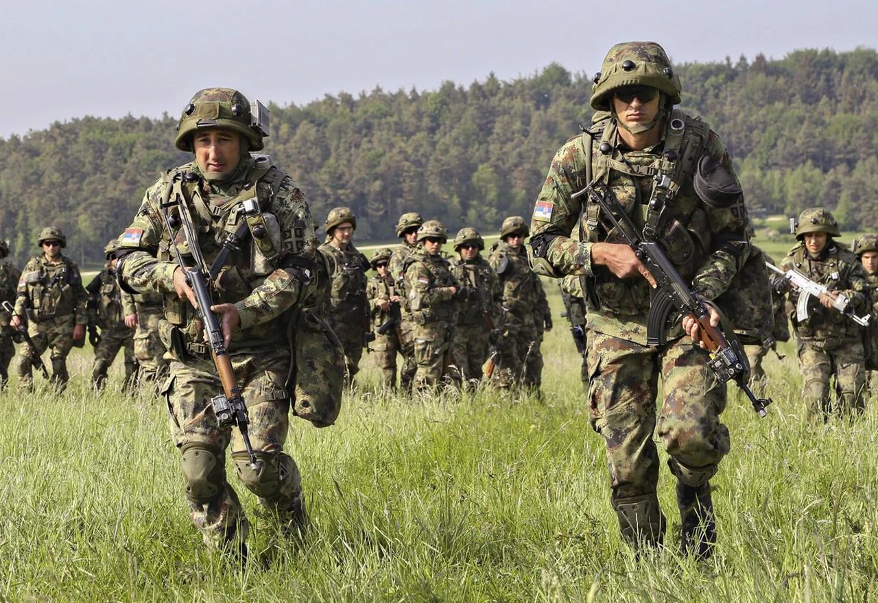 Srbija šalje vojsku na Kosovo!?