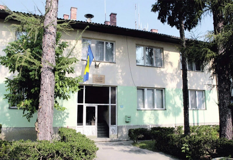 Nakon privođenja pijanih migranata planula policijska postaja