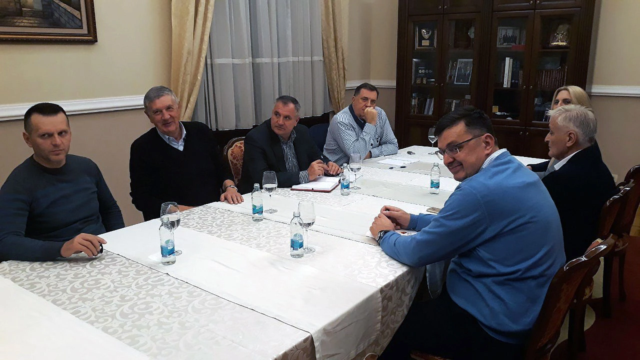Nova Vlada RS-a sredinom prosinca, imena ministara nekoliko dana prije