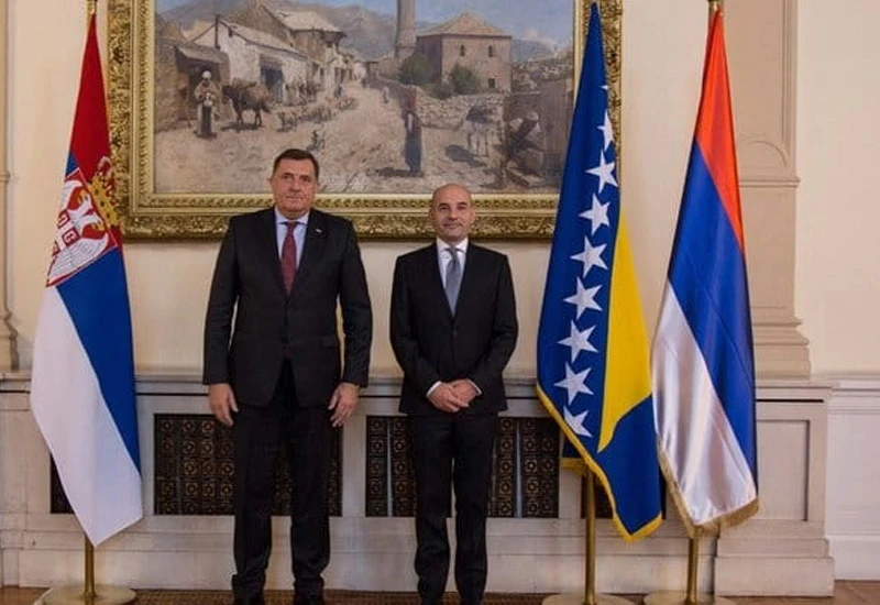 Predsjedništvo BiH traži ''micatelja'' i ''vraćatelja'' zastave 