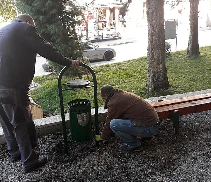 Mostar: Postavljene nove kante za smeće