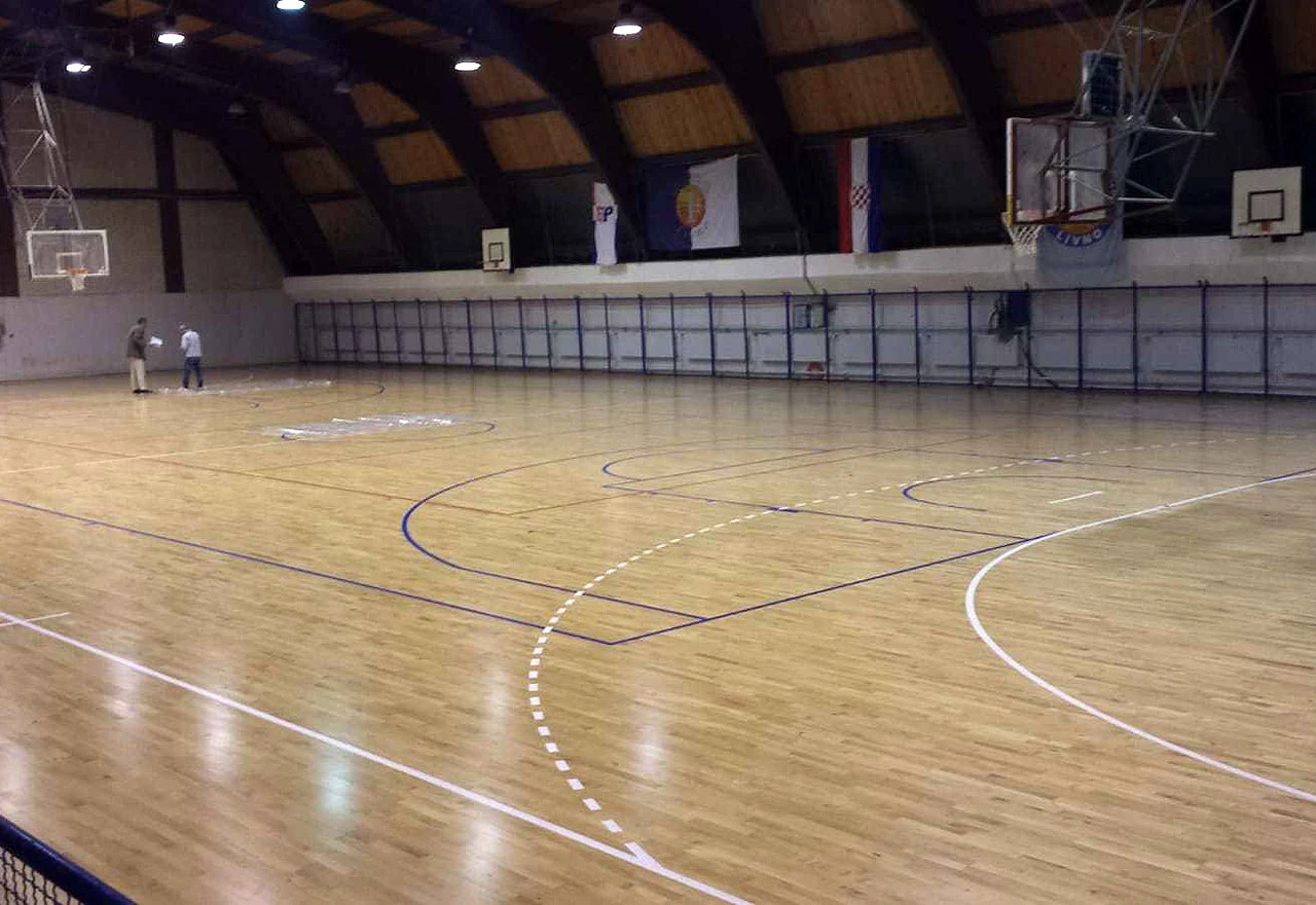 Dvorana u Livnu konačno dobila novi parket
