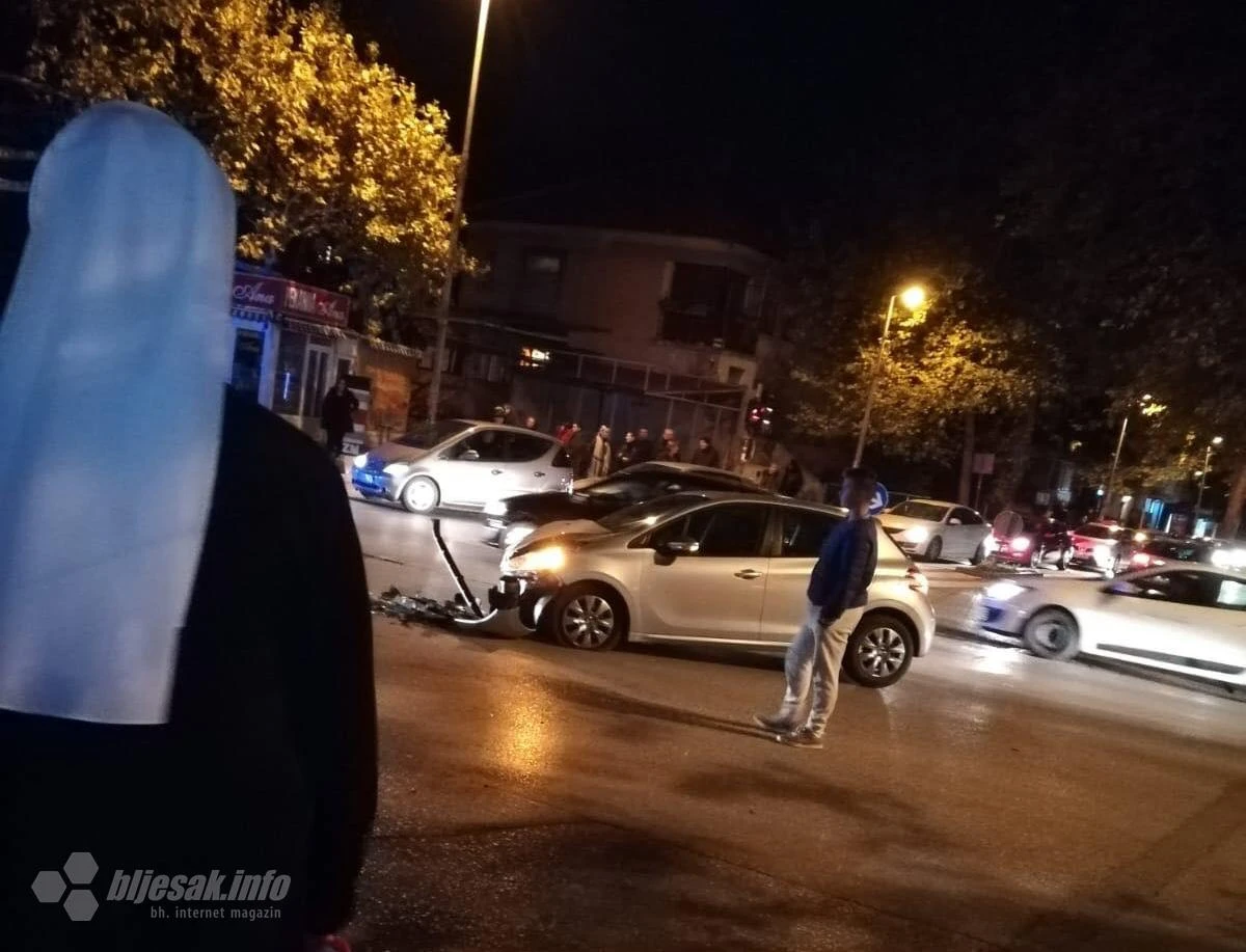 Kaos kod ''Spajalice'' u Mostaru: Dva sudara, dvoje ozlijeđenih