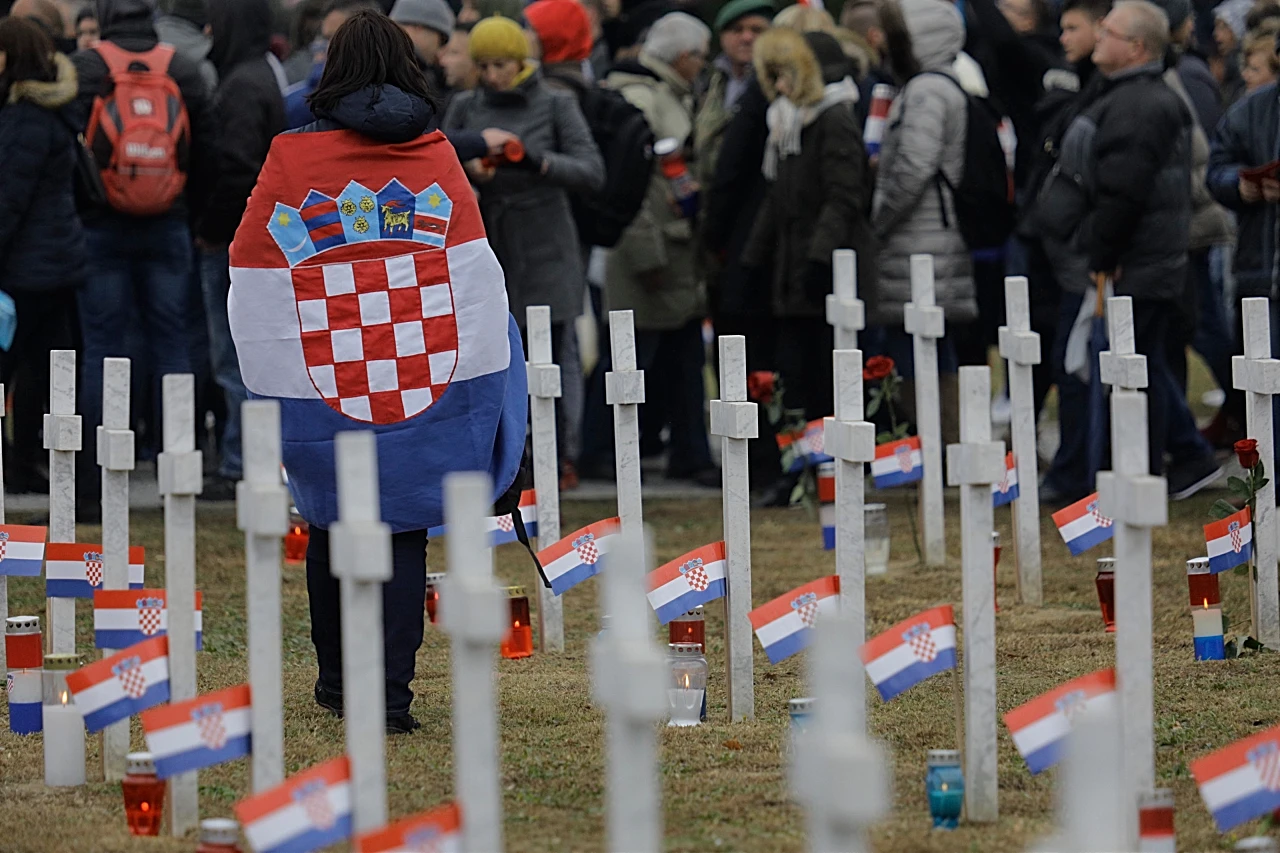 Na Memorijalnom groblju održana misa za poginule i nestale branitelje Vukovara