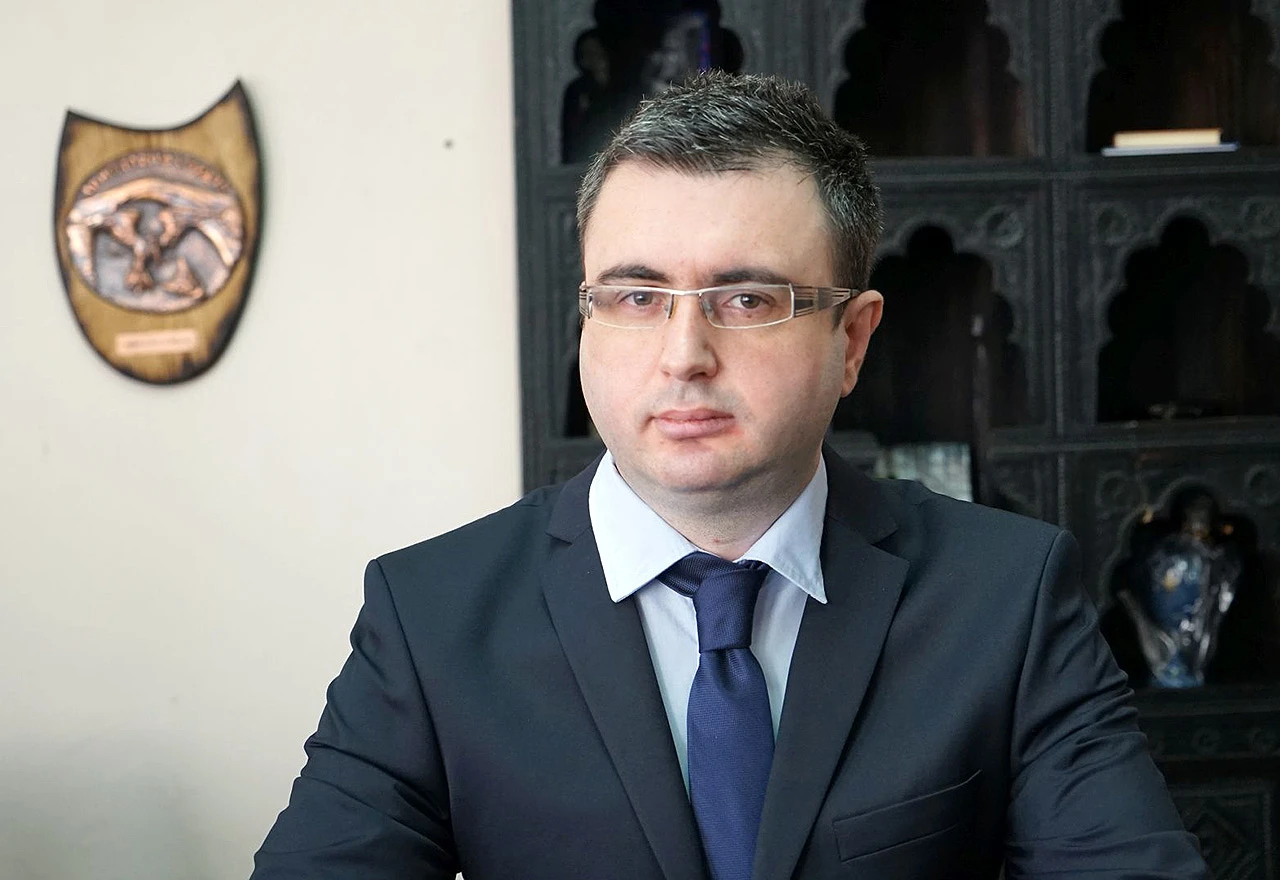 Pozorište odgovara: Prosvjeta nas poštedjela javne osude