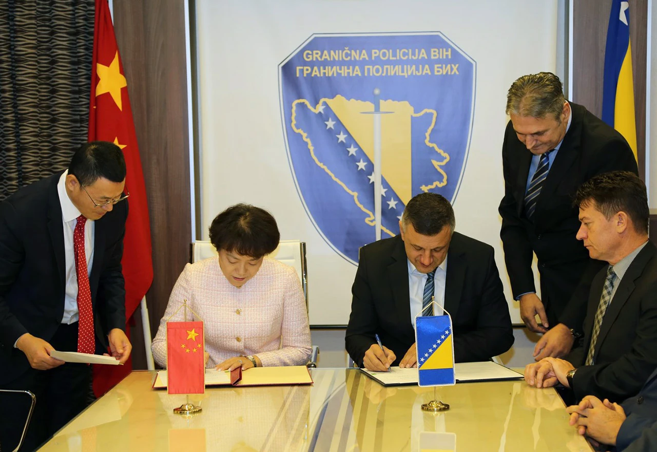 Kinezi GPBiH donirali opremu vrijedu skoro 10 milijuna KM