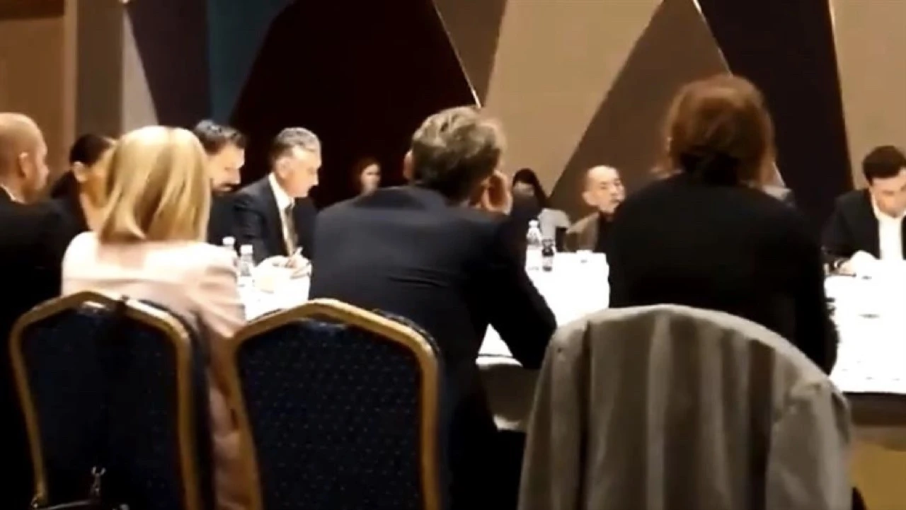 I to je moguće: Bh. političari pregovaraju u prisustvu novinara