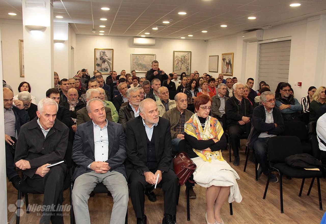 Mostar: Promovirana knjiga o boravku u logorima Herceg Bosne