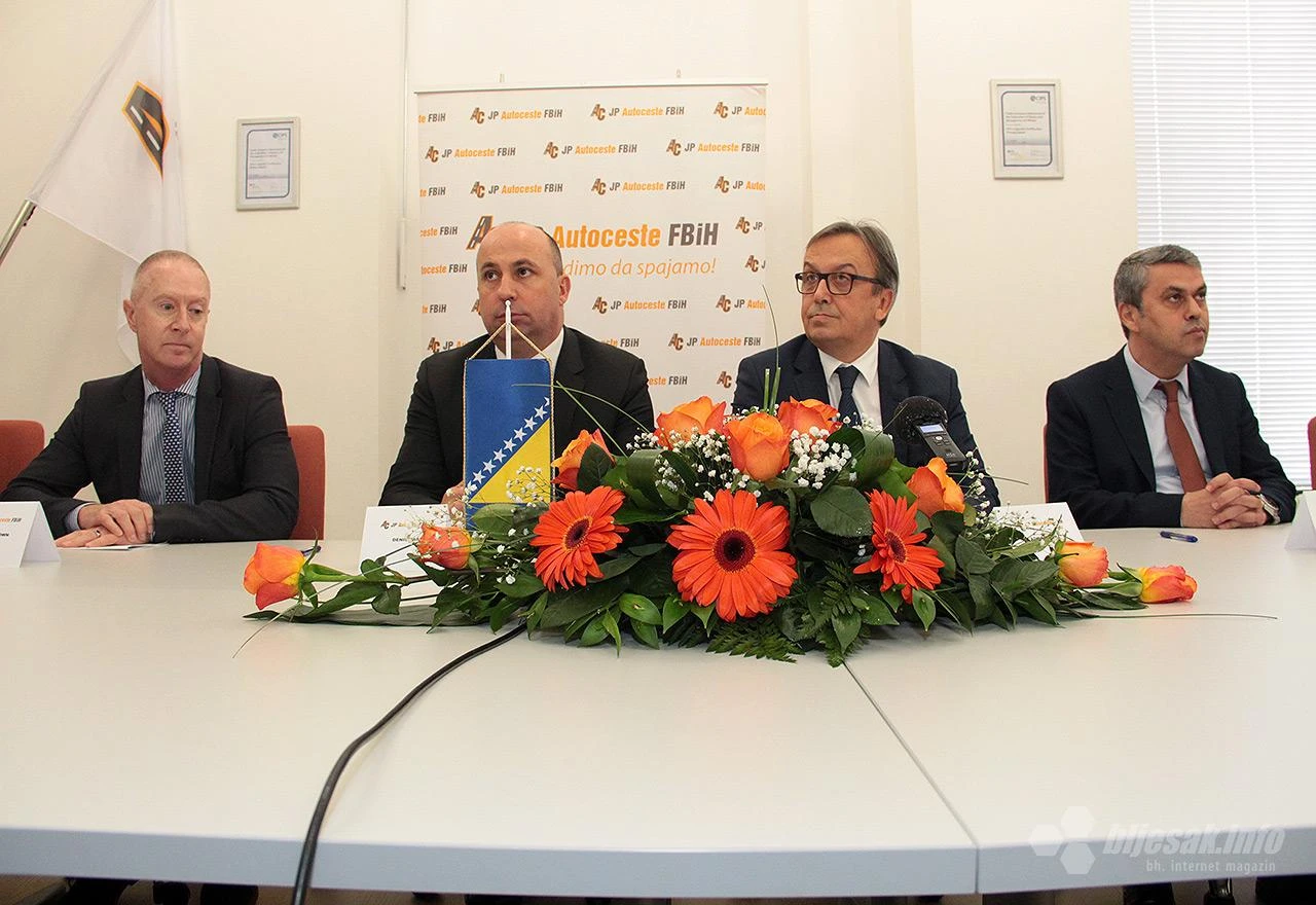 Spremni za dionicu Donja Gračanica - tunel Zenica