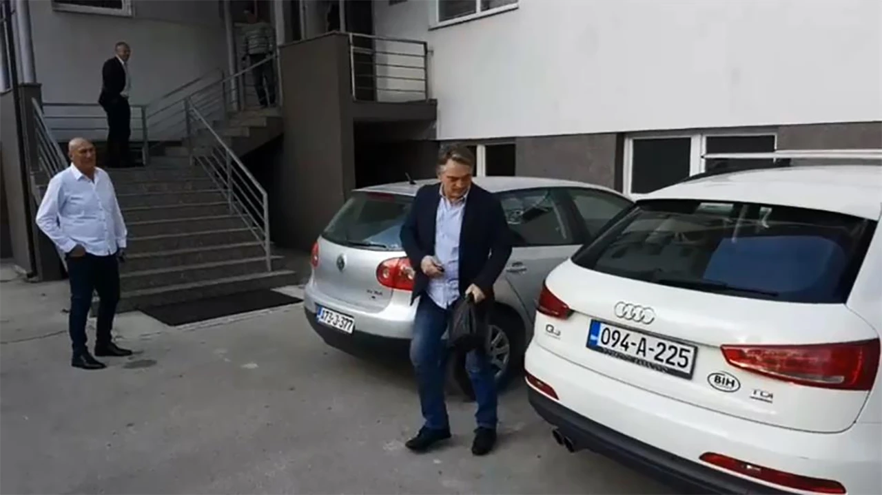 Nepoželjan ili ne: Komšić stigao u Bugojno