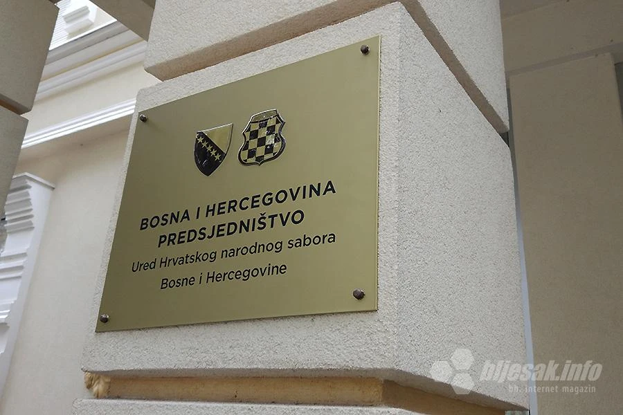 'Prekršten' ured u Mostaru