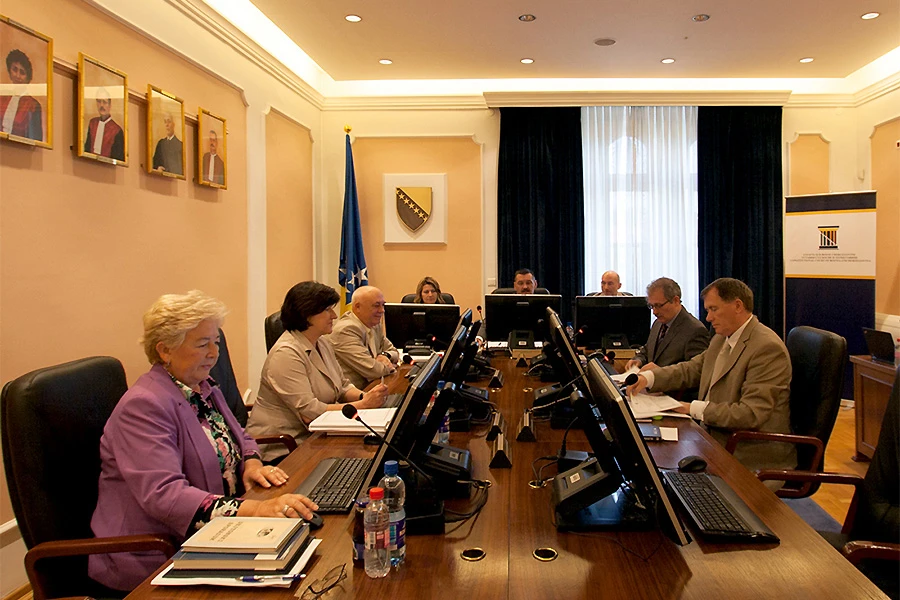Ustavni sud: Građani se žale na nedonošenje odluka u razumnom roku 