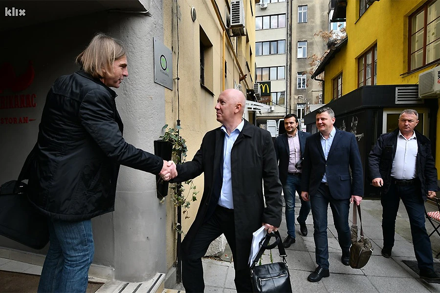 Ljevica svaki dan zasjeda zbog preuzimanja Kantona Sarajevo