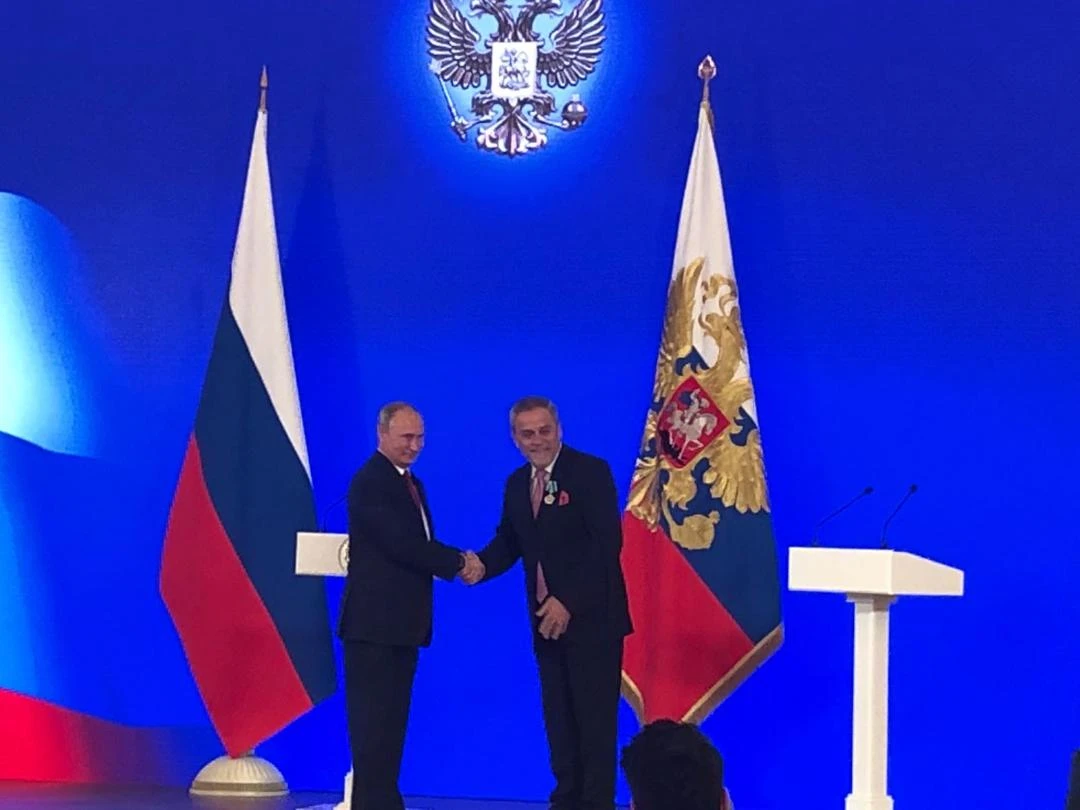 Vladimir Putin odlikovao Milana Bandića