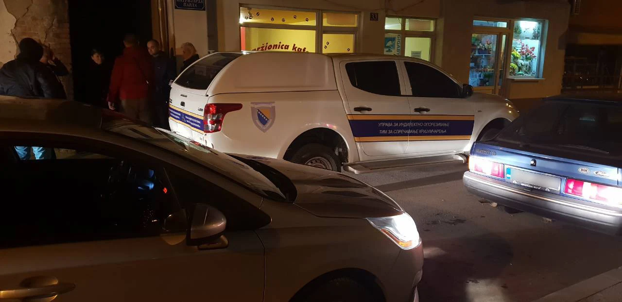 Poreznici upali u još jednu ilegalnu tvornicu cigareta