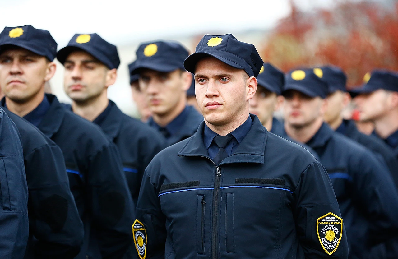 Sindikat policije traži povećanje plaća za 35 posto