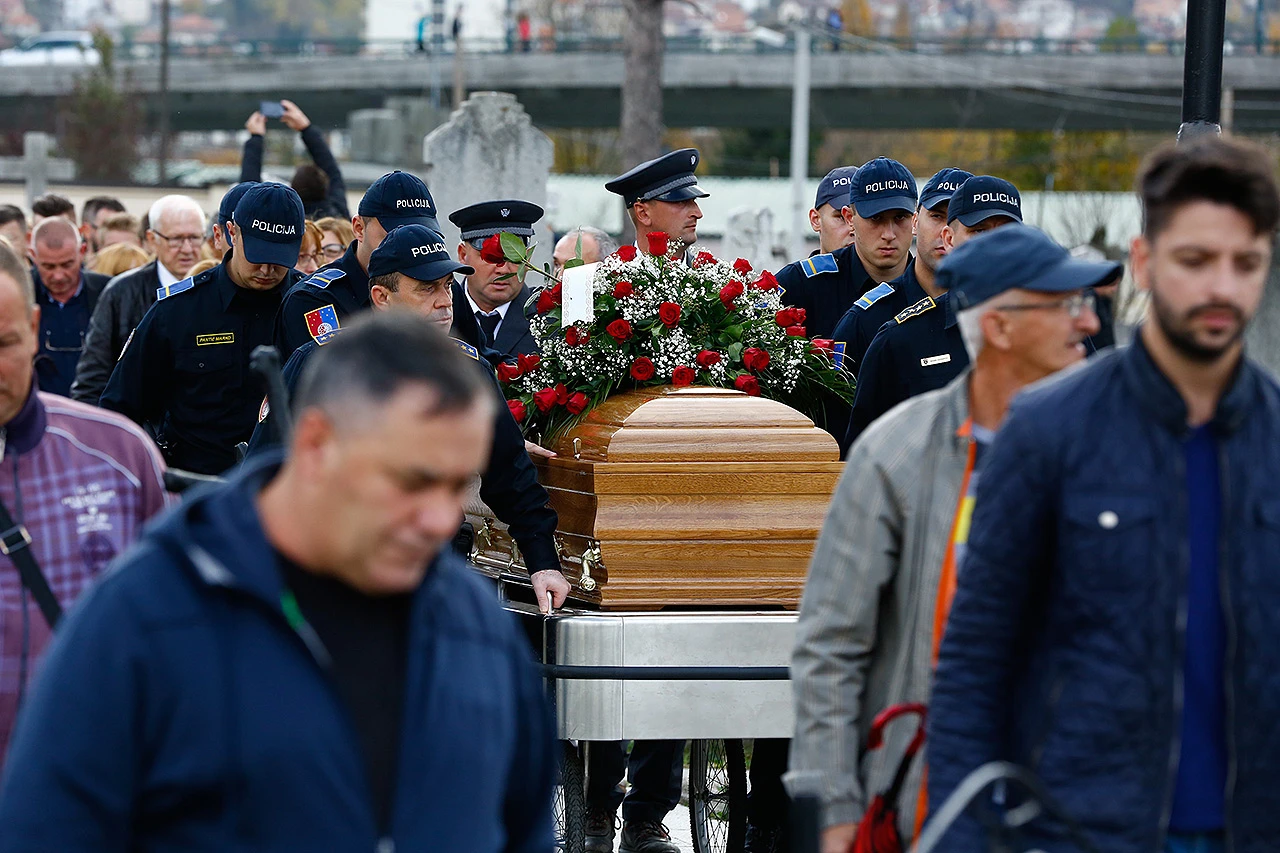 U Sarajevu sahranjeni ubijeni policajci