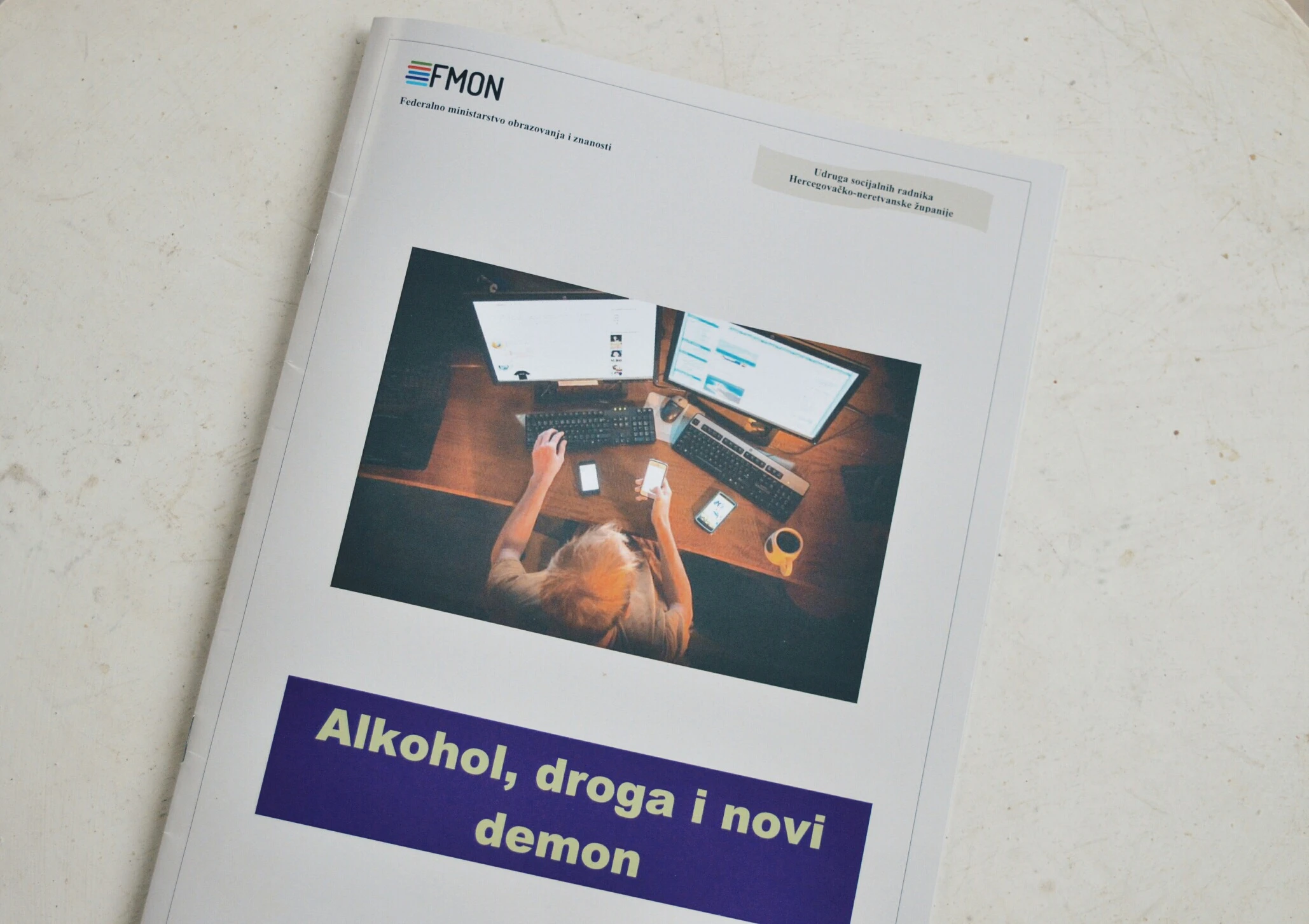 Alkohol, droga i novi demon, priručnik za škole u HNŽ-u