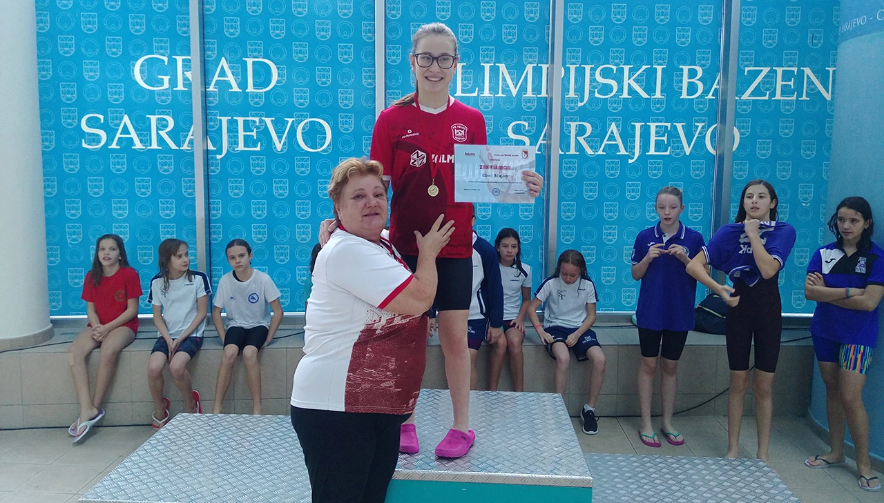 Novih 10 medalja za plivače Veleža