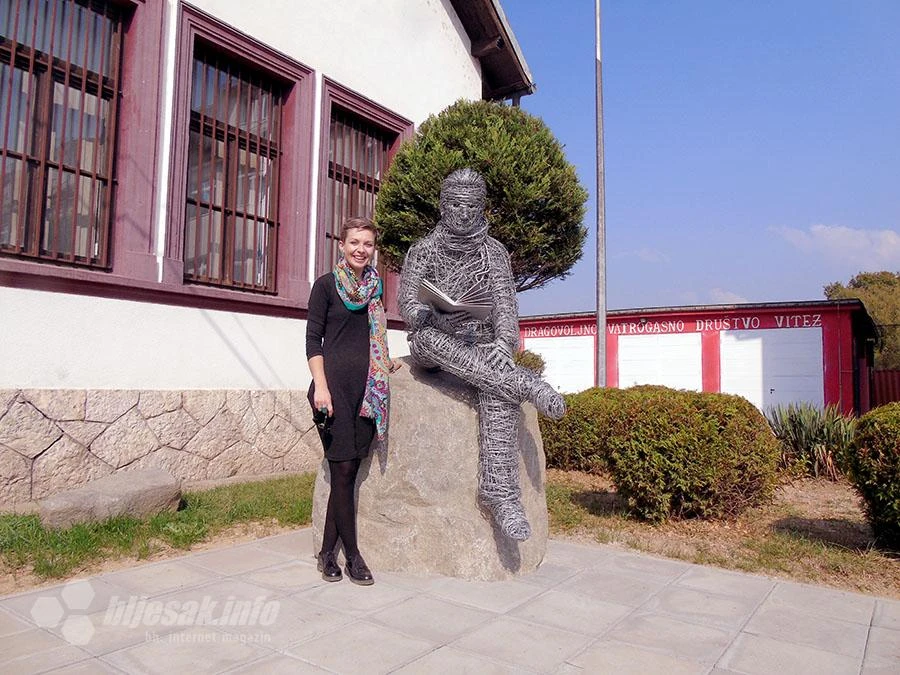 Vitez, grad brončanog mača, Cara od žice i vila u ''Čardacima''