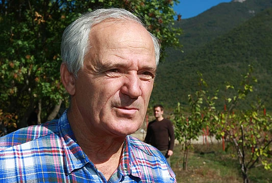 Šantićeve večeri poezije: Izložba dokumentarne građe Zlatka Serdarevića