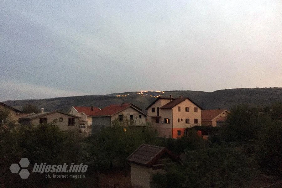 Mostar: Pad dalekovoda izazvao požar