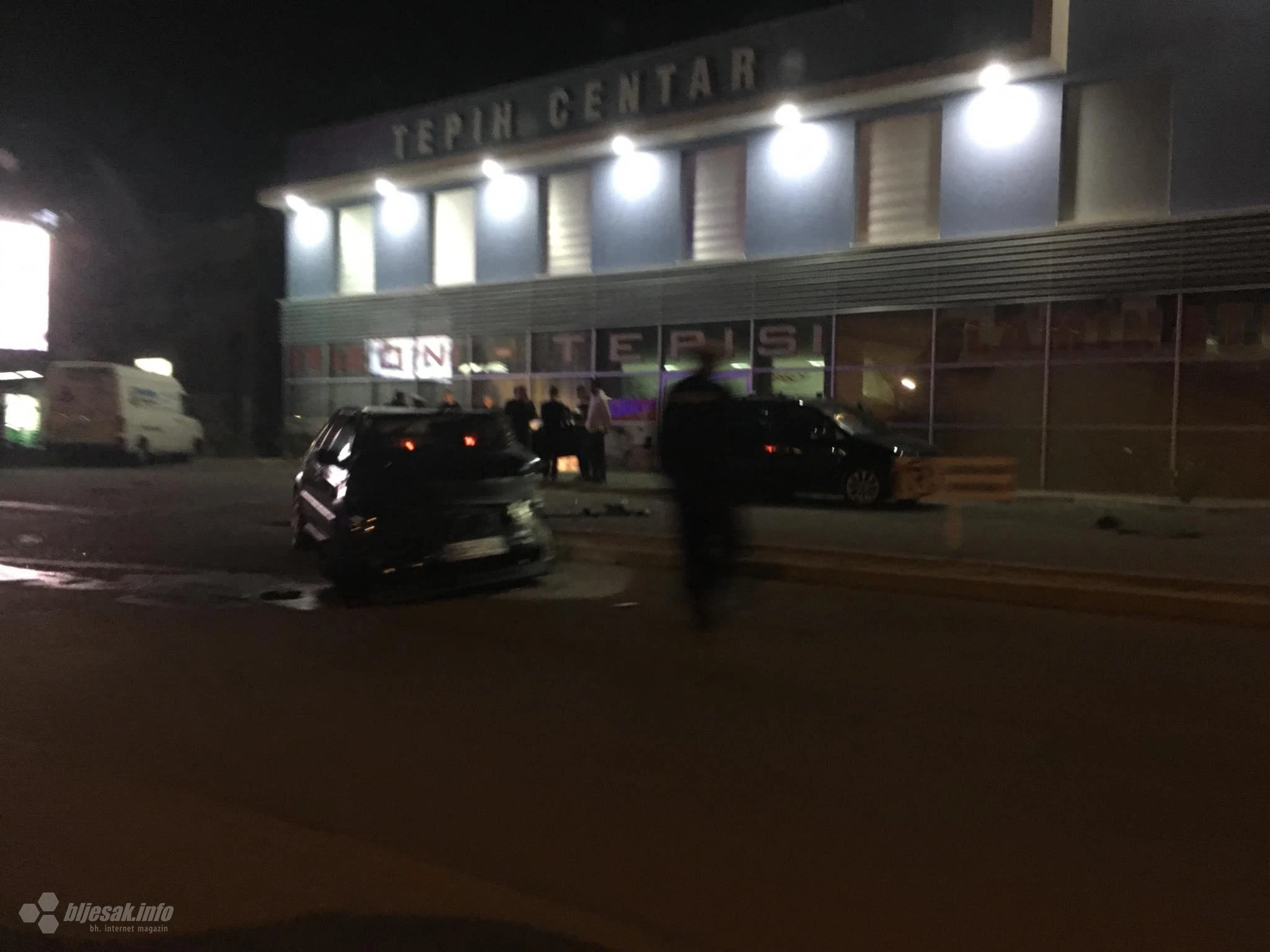 Mostar: Tri osobe ozlijeđene u sudaru Golfa i Audija