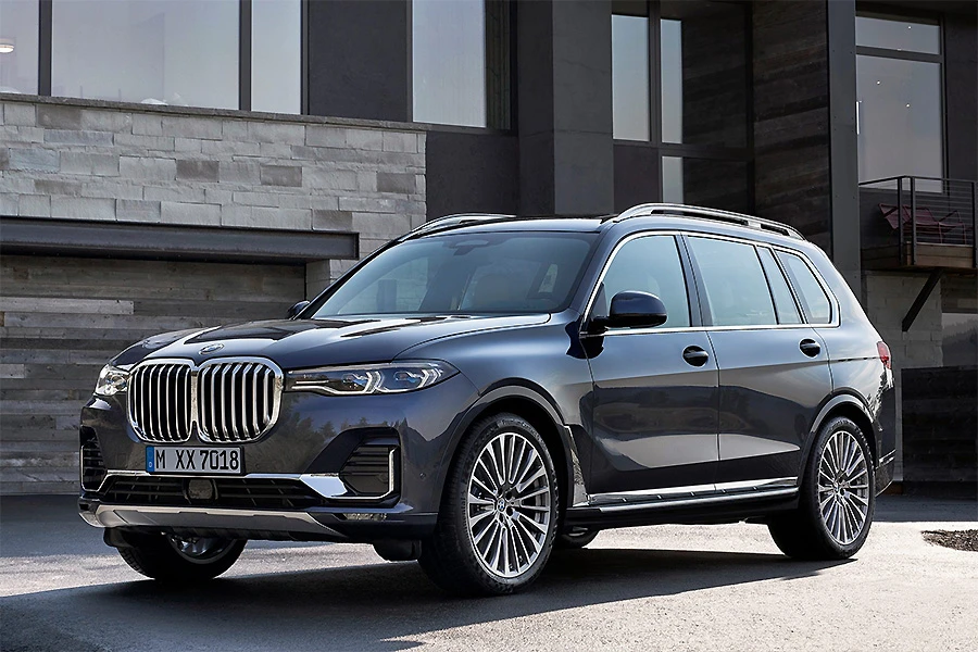 Predstavljen veliki i luksuzni BMW X7