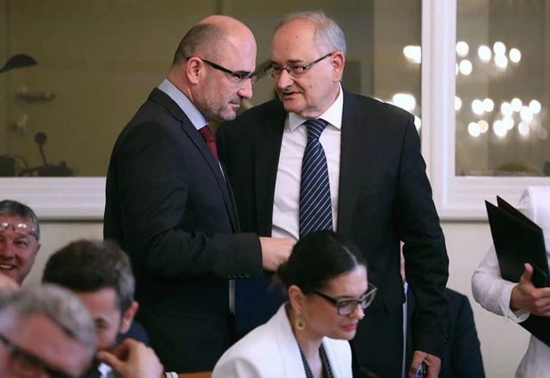 Grbavac se nije pojavio na suđenju za zločine