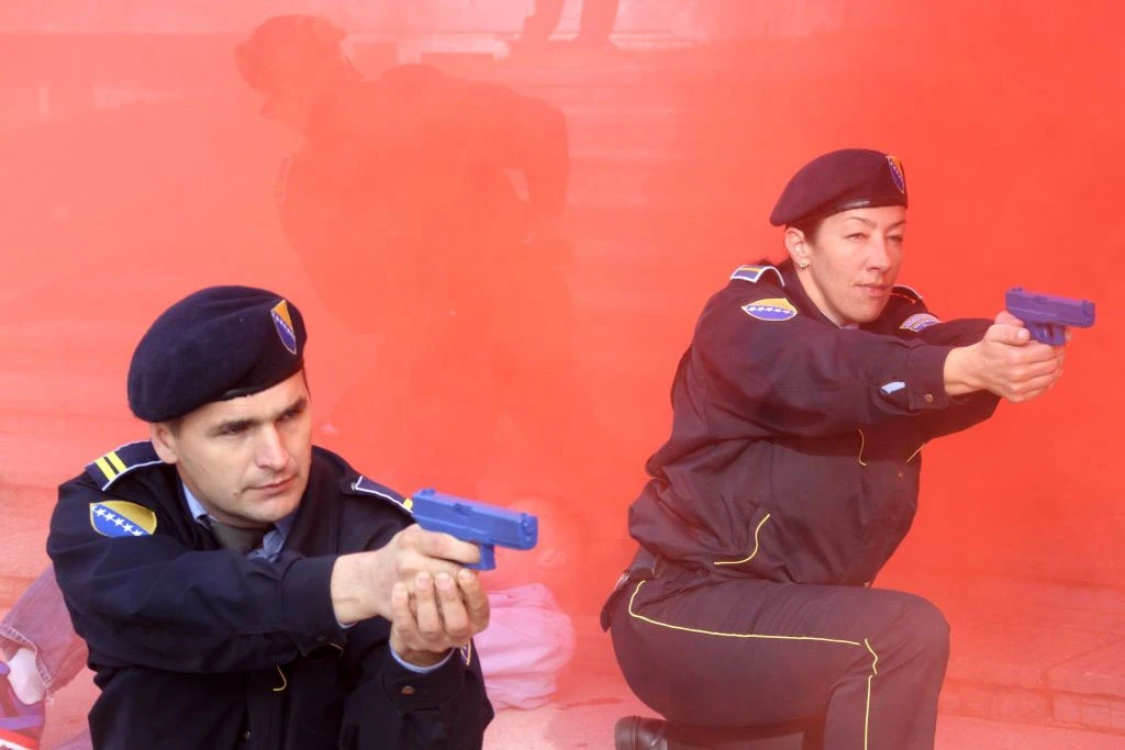 "Policajci koji su štitili Zvizdića nisu napali Zeničanina"