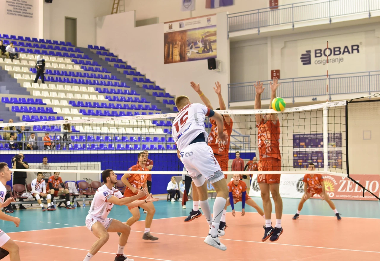 Odbojkaši Mladosti poraženi u prvom susretu CEV Lige prvaka 