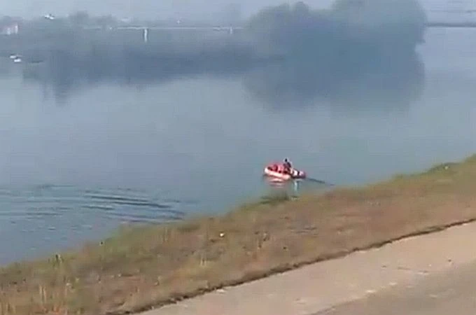Nakon eksplozije na Savi se pojavila naftna mrlja