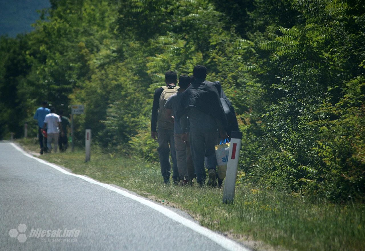 Uhvaćeno 19 ilegalnih migranata, pritvoreni državljani Slovenije i BiH