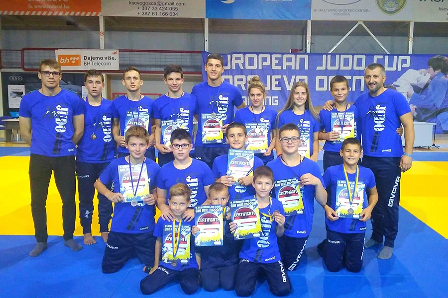 Galebovima 25 medalja iz Vinkovaca i Sarajeva