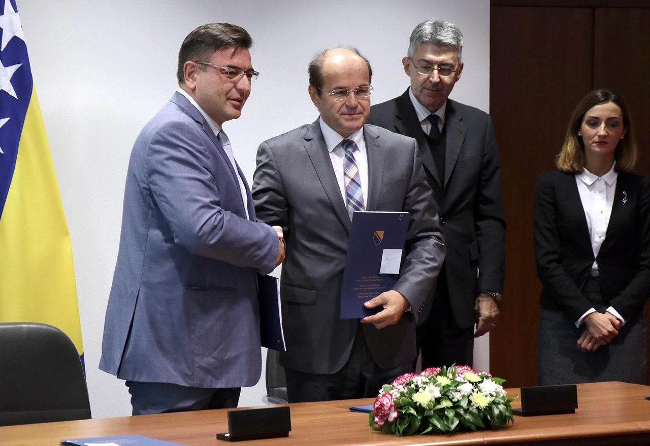 1,1 milijun KM državnim institucijama podigao Srpsku na noge