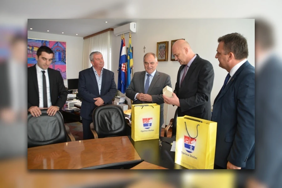 Županija iz Hrvatske obnavlja krovišta u Stocu