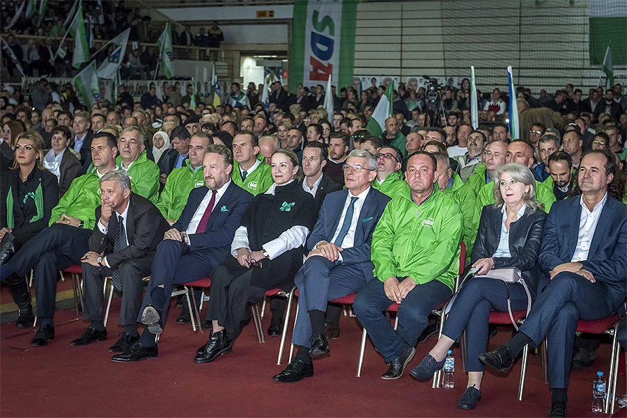 Džaferović upozorio Dodika: Ravnopravnost ili nestanak RS!