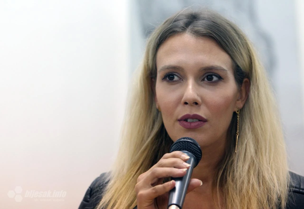Čapljina: Otvorena izložba grafika Ane Šimić