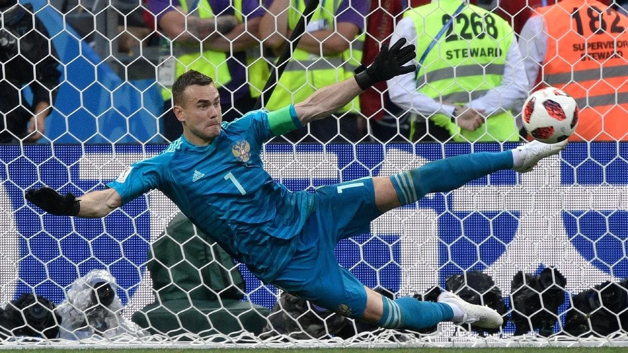 Igor Akinfejev rekao zbogom ''Zbornaji''