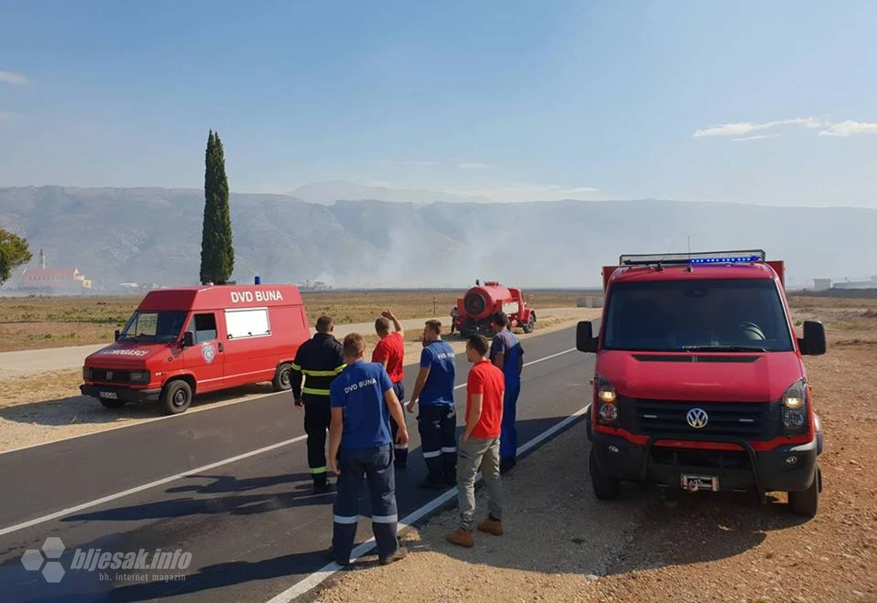 Rodoč: Vatrena stihija progutala veliku površinu