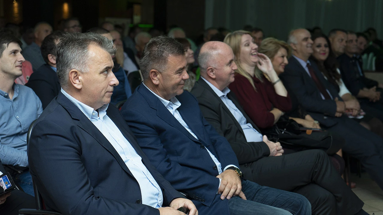 Na tribini u Bijelom polju poručeno: Glas za SDA, glas je za jaku BiH