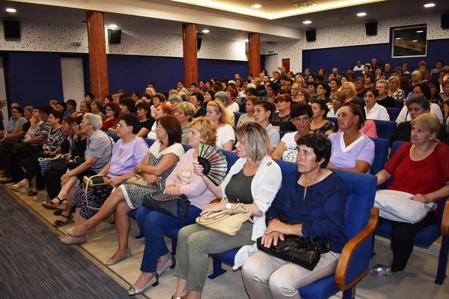 Hercegovina: Supruge umrlih vojnika dobile novčanu pomoć
