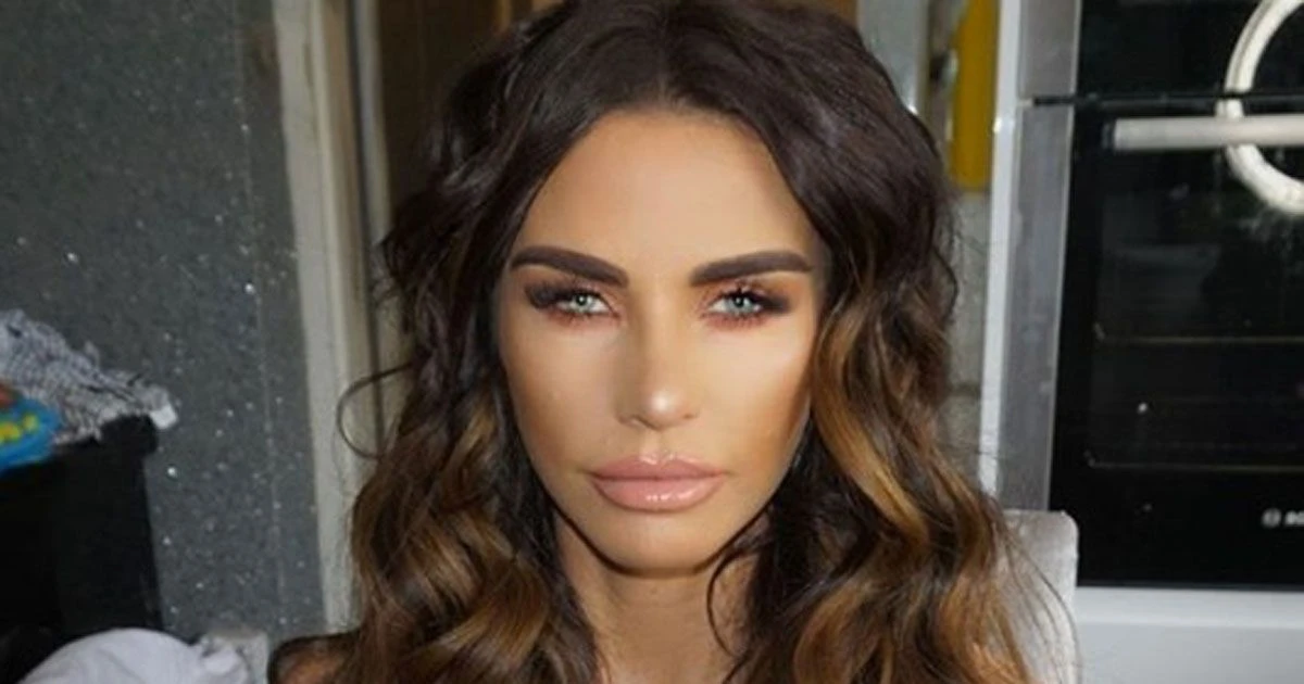 Bivši model Katie Price završila u psihijatrijskoj klinici