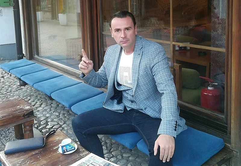 Kad Memo pohvali predsjednika stranke
