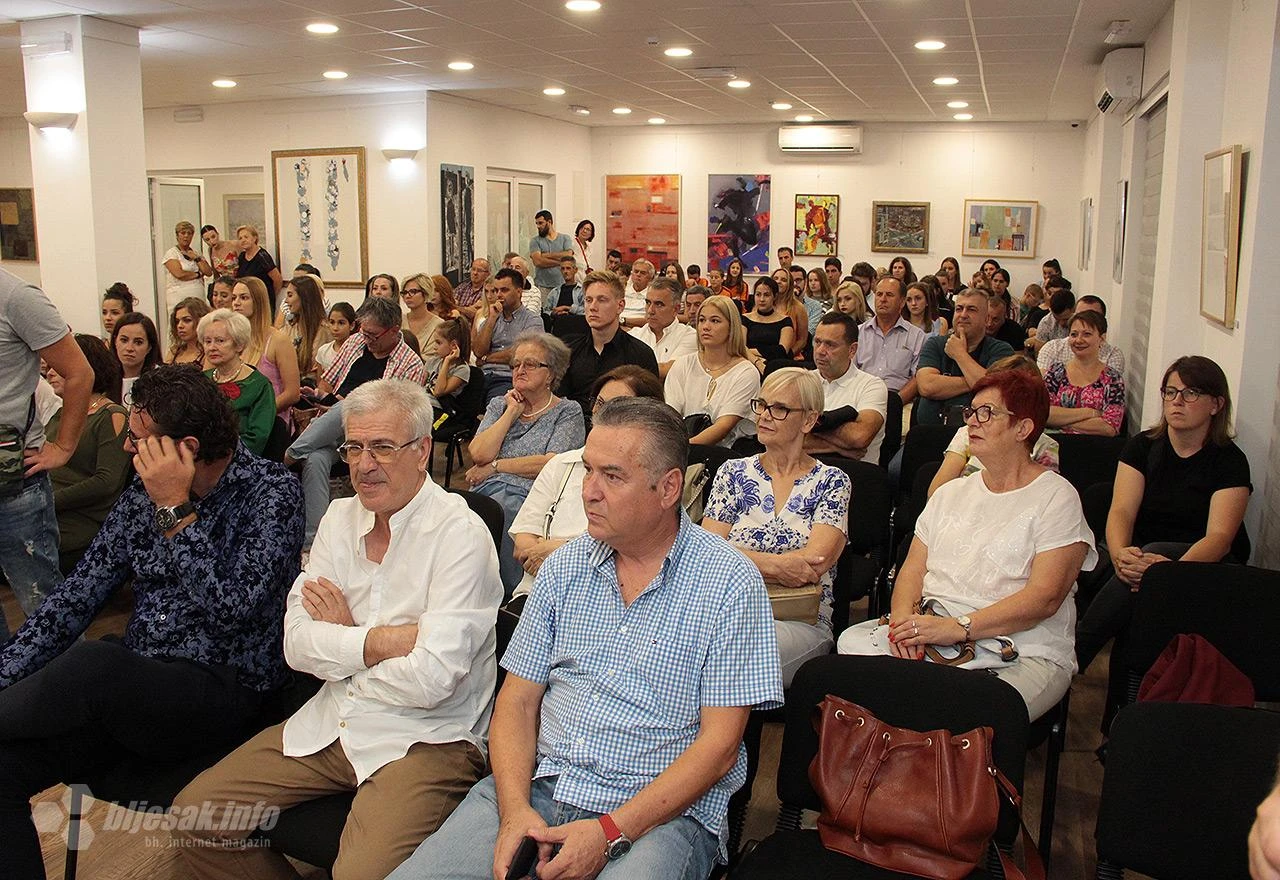 Mostar: Uspješnim mladim ljudima uručene nagrade