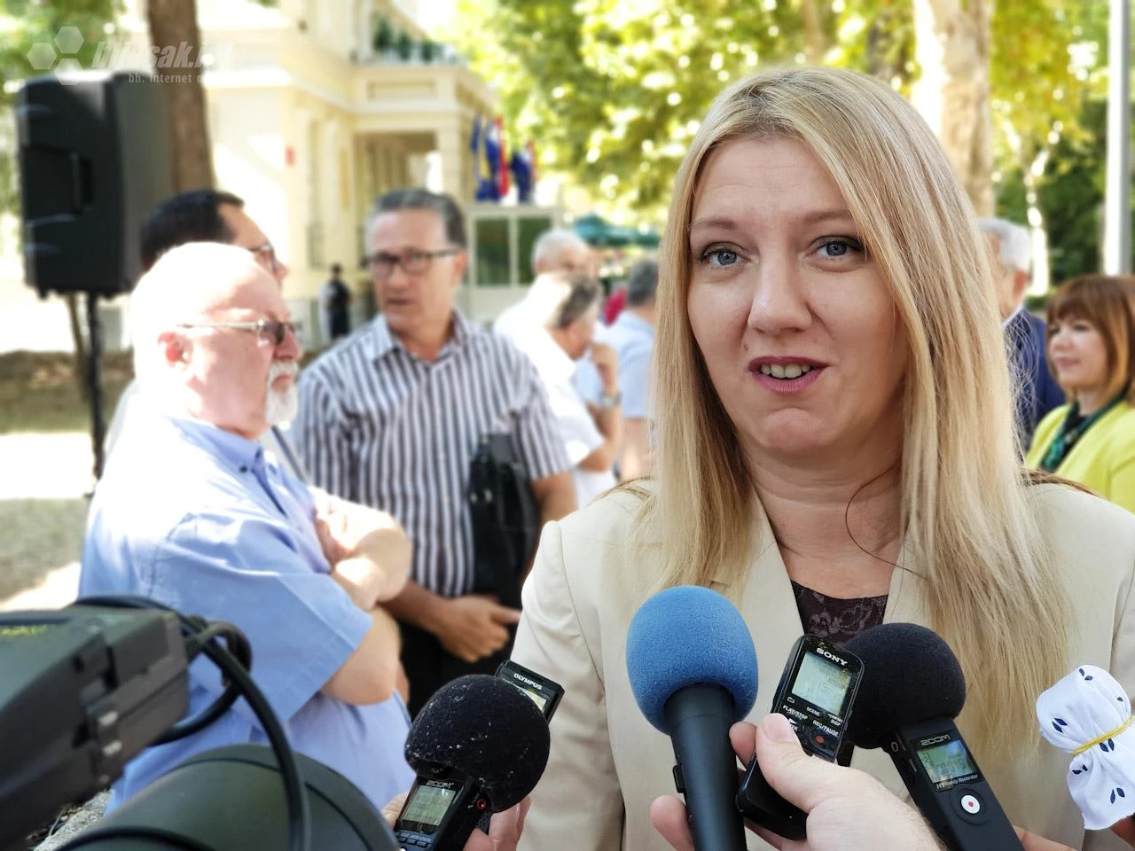 Otvoreno prvo izdanje Salona akademske knjige u Mostaru
