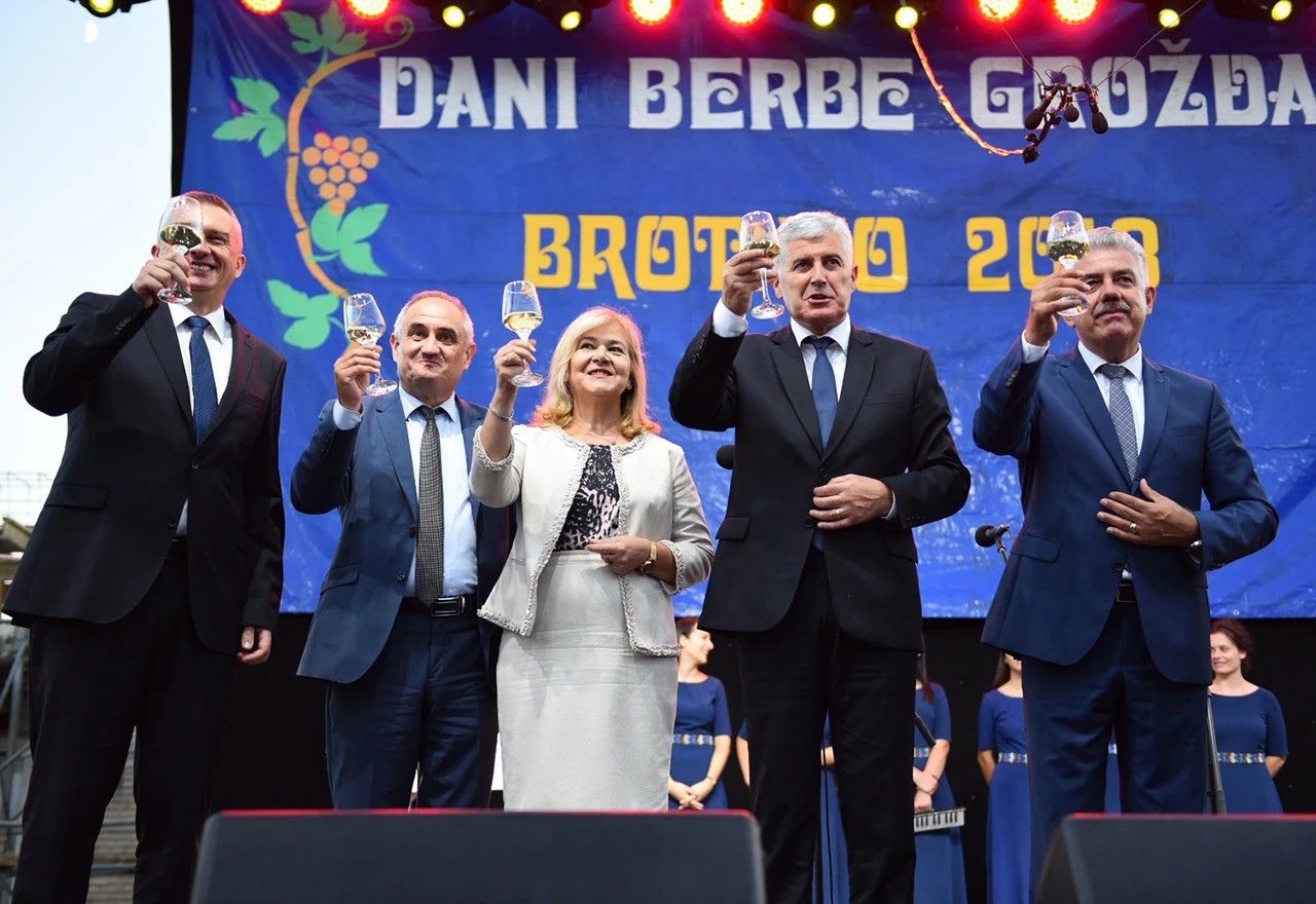 Završeni Dani berbe grožđa - Brotnjo 2018.