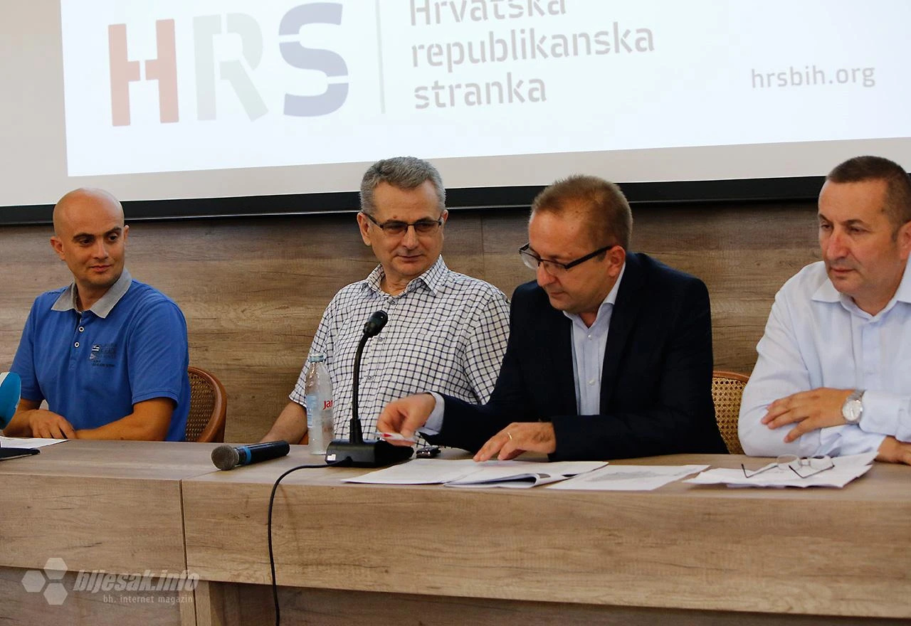 HRS predstavio program: 'Umjesto na izborima, Hrvati na popisu pučanstva'