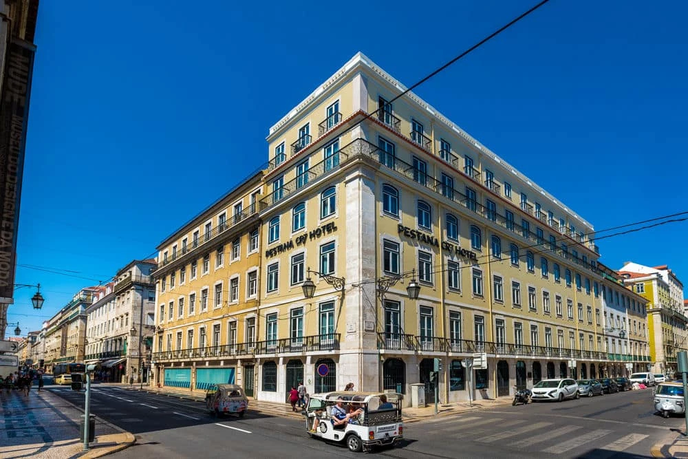 Ronaldo u Parizu gradi svoj najveći hotel iz lanca "CR7"